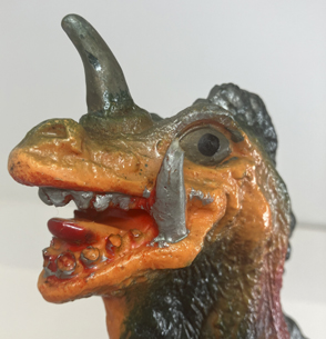 Lot0104】ケラトザウルス（中）または宇宙怪獣 - 大協 | 第810回